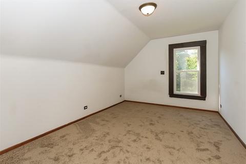 653 Wing St, Elgin, IL 60123 photo 15