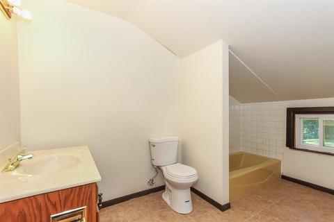 653 Wing St, Elgin, IL 60123 photo 19
