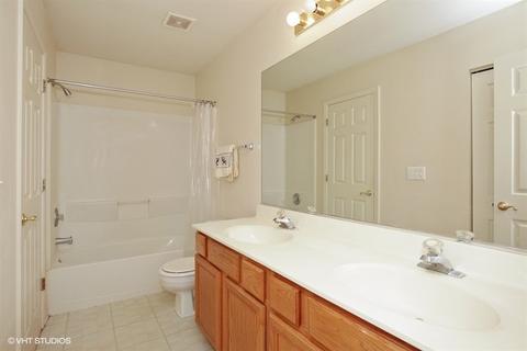 1731 Crofton Dr, Algonquin, IL 60102 photo 18