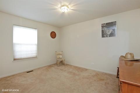 1731 Crofton Dr, Algonquin, IL 60102 photo 16