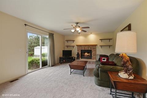 1731 Crofton Dr, Algonquin, IL 60102 photo 9