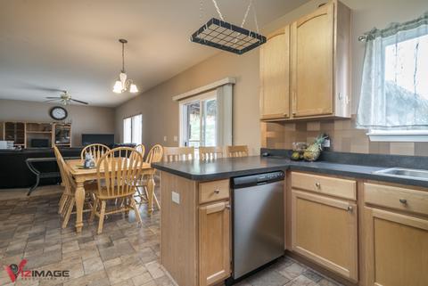 6302 Brixton Ct, Plainfield, IL 60586 photo 9