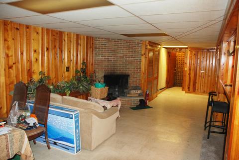 223 Center Ave, Wheeling, IL 60090 photo 11