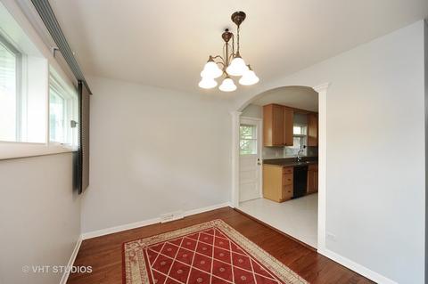 2412 Maple Ave, Northbrook, IL 60062 photo 6