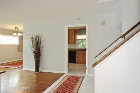 2412 Maple Ave, Northbrook, IL 60062 photo 4