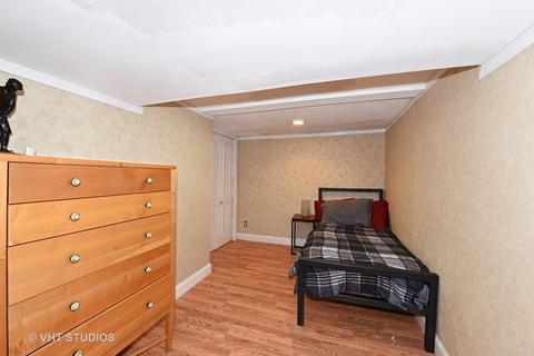 589 E Park Ave, Elmhurst, IL 60126 photo 11