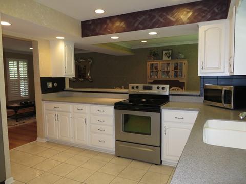 306 Pinoak Dr, Bartlett, IL 60103 photo 10