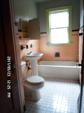 2151 E 93rd St, Chicago, IL 60617 photo 3