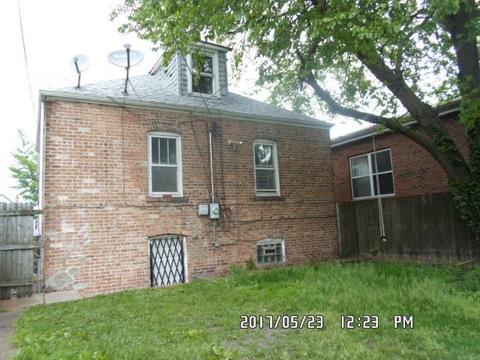 2151 E 93rd St, Chicago, IL 60617 photo 9