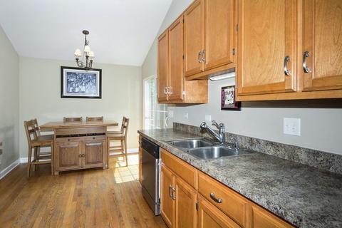 15227 S Waverly Ave, Midlothian, IL 60445 photo 4