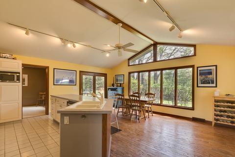 717 Carol Ave, Elgin, IL 60123 photo 6