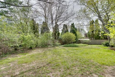 717 Carol Ave, Elgin, IL 60123 photo 24