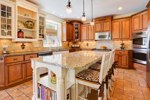 11660 Cinema Dr, Plainfield, IL 60585 photo 6
