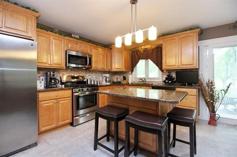 541 Melrose Ln, Beecher, IL 60401 photo 4