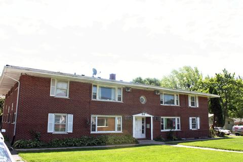 1640 Mark Ave, Elgin, IL 60123 photo 2