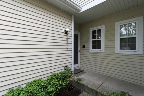 7 Brian Ct, Algonquin, IL 60102 photo 2