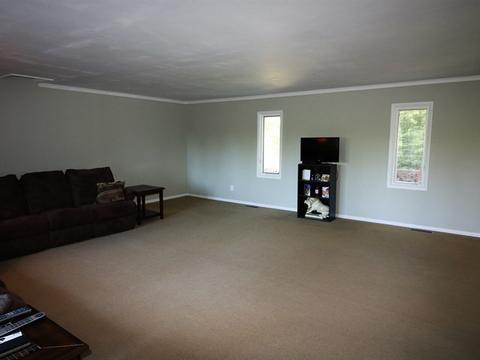 28631 W Benjamin Ave, Spring Grove, IL 60081 photo 3
