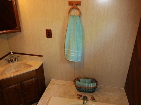 28631 W Benjamin Ave, Spring Grove, IL 60081 photo 28