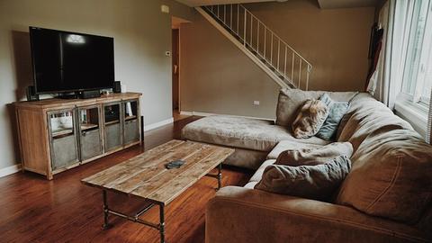 772 Barnaby Pl, Wheeling, IL 60090 photo 3