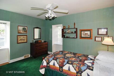 490 Kent Rd, Riverside, IL 60546 photo 10