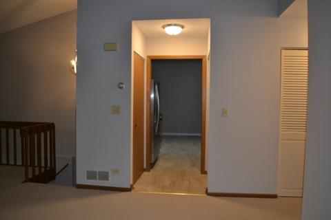 732 Alice Pl, Elgin, IL 60123 photo 8