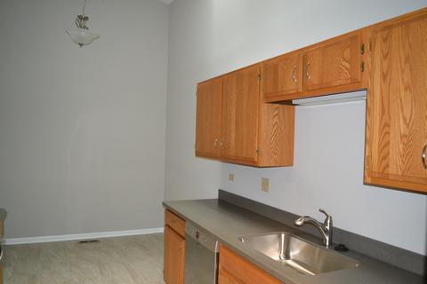 732 Alice Pl, Elgin, IL 60123 photo 7