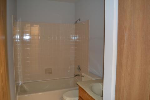 732 Alice Pl, Elgin, IL 60123 photo 10