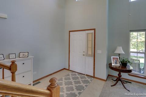 1804 Burshire Dr, Plainfield, IL 60586 photo 2