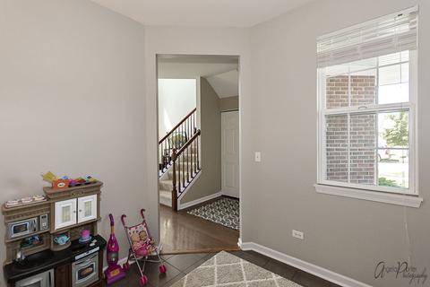 1428 Draper Rd, Mchenry, IL 60050 photo 3