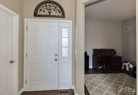 1428 Draper Rd, Mchenry, IL 60050 photo 2