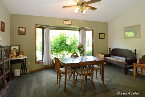 8707 Ferris Rd, Harvard, IL 60033 photo 3