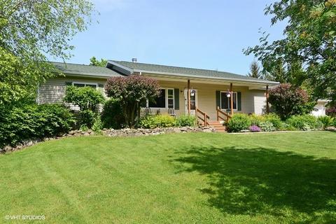 8707 Ferris Rd, Harvard, IL 60033 photo 1