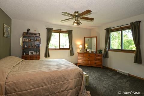 8707 Ferris Rd, Harvard, IL 60033 photo 10