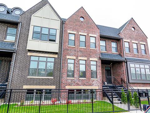 1023 E 43rd St, Chicago, IL 60653 photo 4