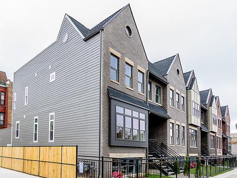 1023 E 43rd St, Chicago, IL 60653 photo 3