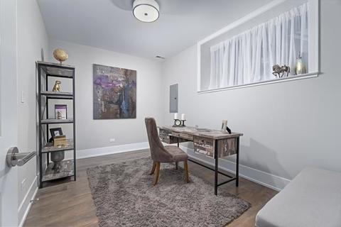 1023 E 43rd St, Chicago, IL 60653 photo 23
