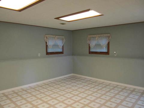 800 E Brown St, Harvard, IL 60033 photo 17