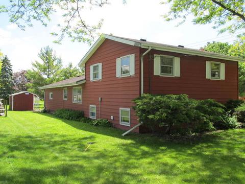 800 E Brown St, Harvard, IL 60033 photo 4
