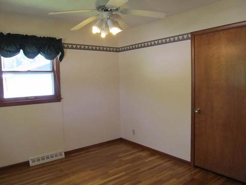 800 E Brown St, Harvard, IL 60033 photo 11