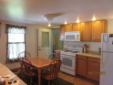 1007 Grand View St, Dixon, IL 61021 photo 4