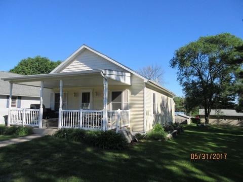 1007 Grand View St, Dixon, IL 61021 photo 2