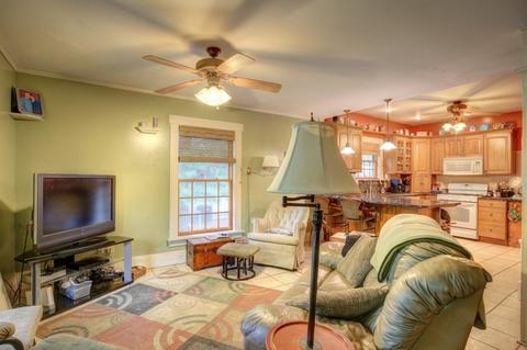 652 E Meyer St, Monticello, IL 61856 photo 14