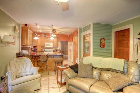 652 E Meyer St, Monticello, IL 61856 photo 12