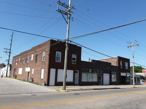 160 W Station St, Kankakee, IL 60901 photo 1