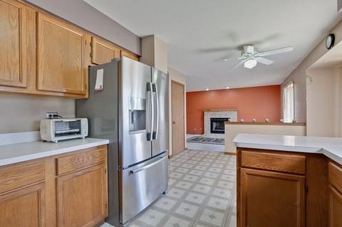 548 Valleyview Dr, Bartlett, IL 60103 photo 20