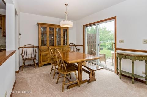 2031 Peach Tree Ln, Algonquin, IL 60102 photo 7