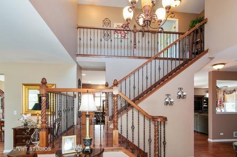 1435 Whitefence Rd, Bartlett, IL 60103 photo 2