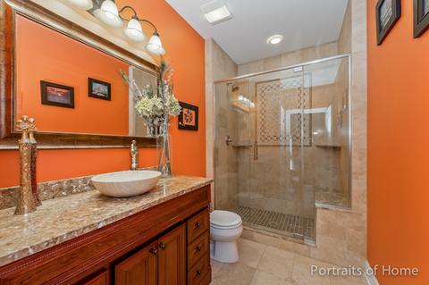 571 N 6th Ave, Addison, IL 60101 photo 11