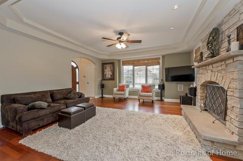 571 N 6th Ave, Addison, IL 60101 photo 7