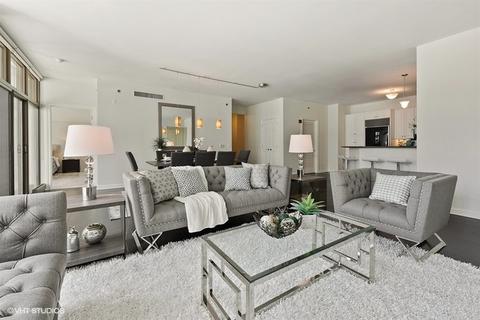 21 E Huron St #1705, Chicago, IL 60611 photo 3